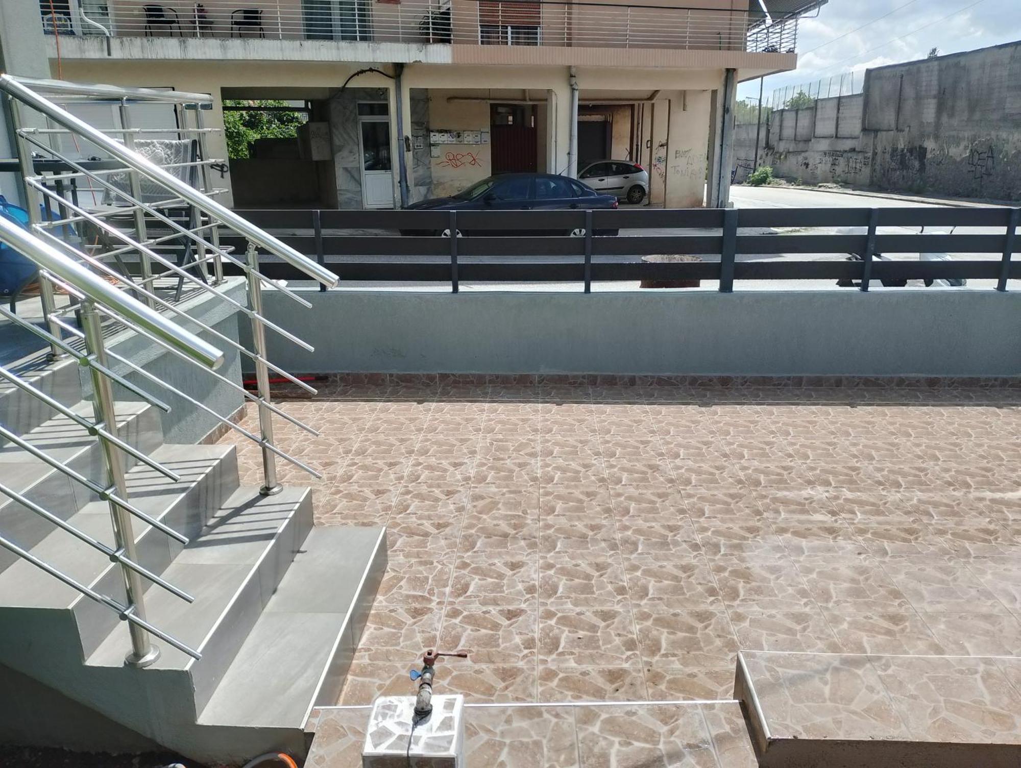 Dráma Black Eagle Apartment מראה חיצוני תמונה