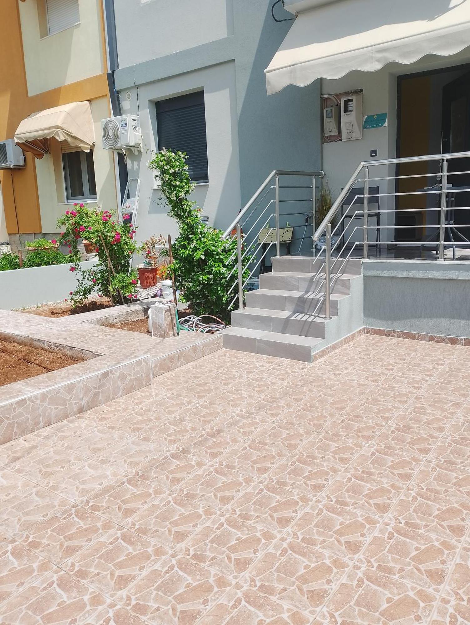Dráma Black Eagle Apartment מראה חיצוני תמונה